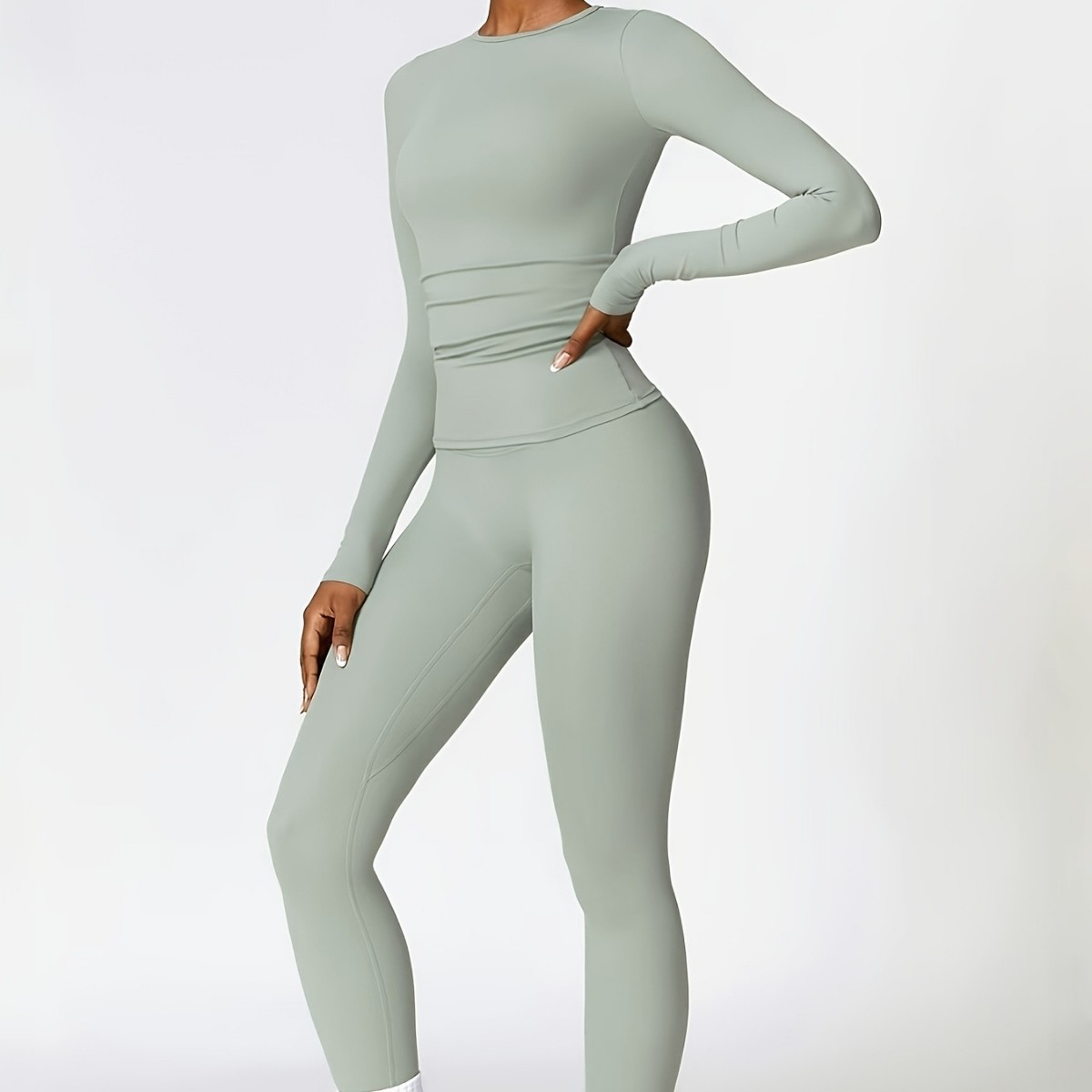 Tight-fitting yoga suit slim l – Fitness & Nutrition Lab Zapopan Bewertung und Preis